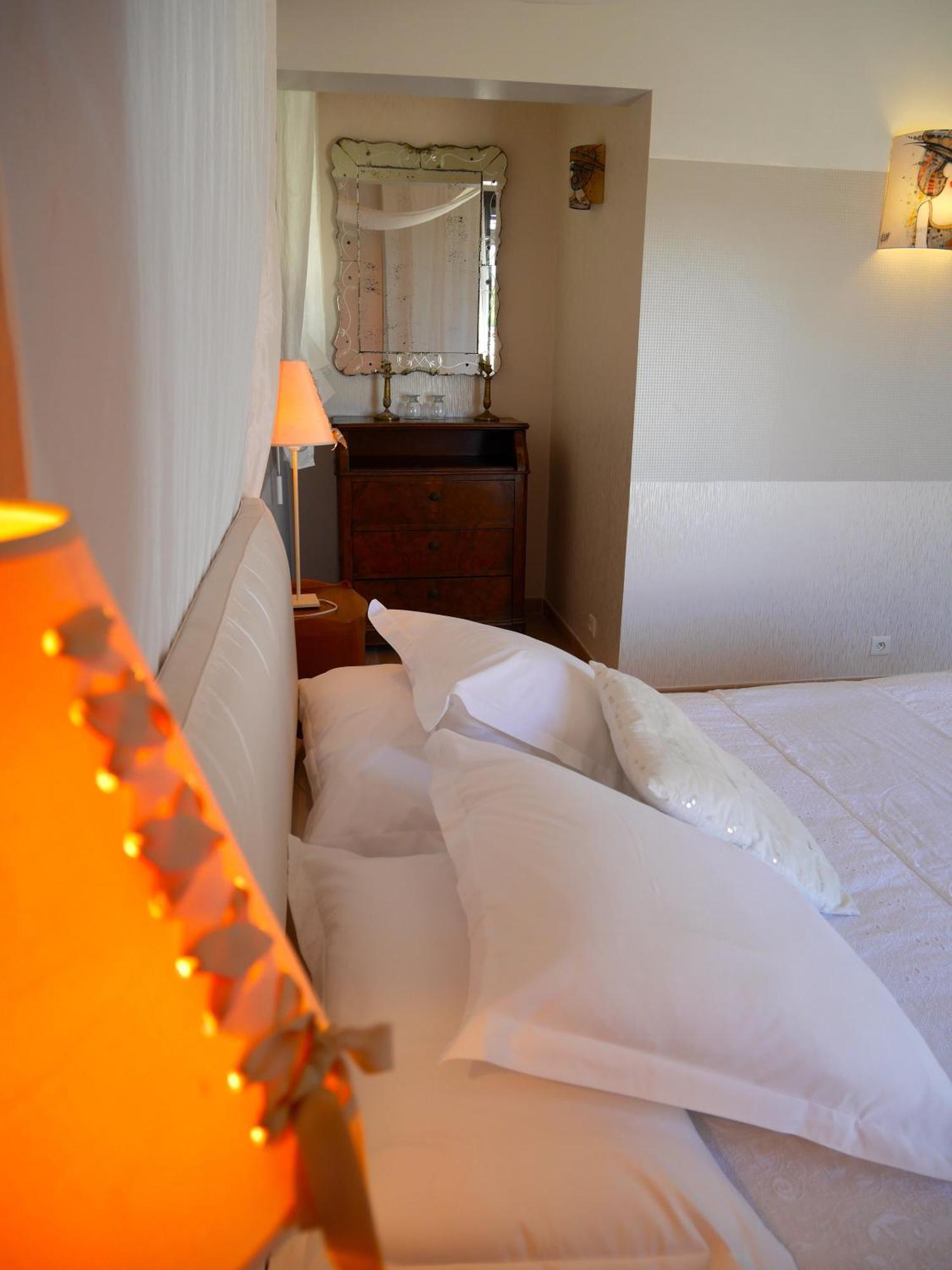 Le Relais D'Angelique Bed & Breakfast Lunel  Cameră foto