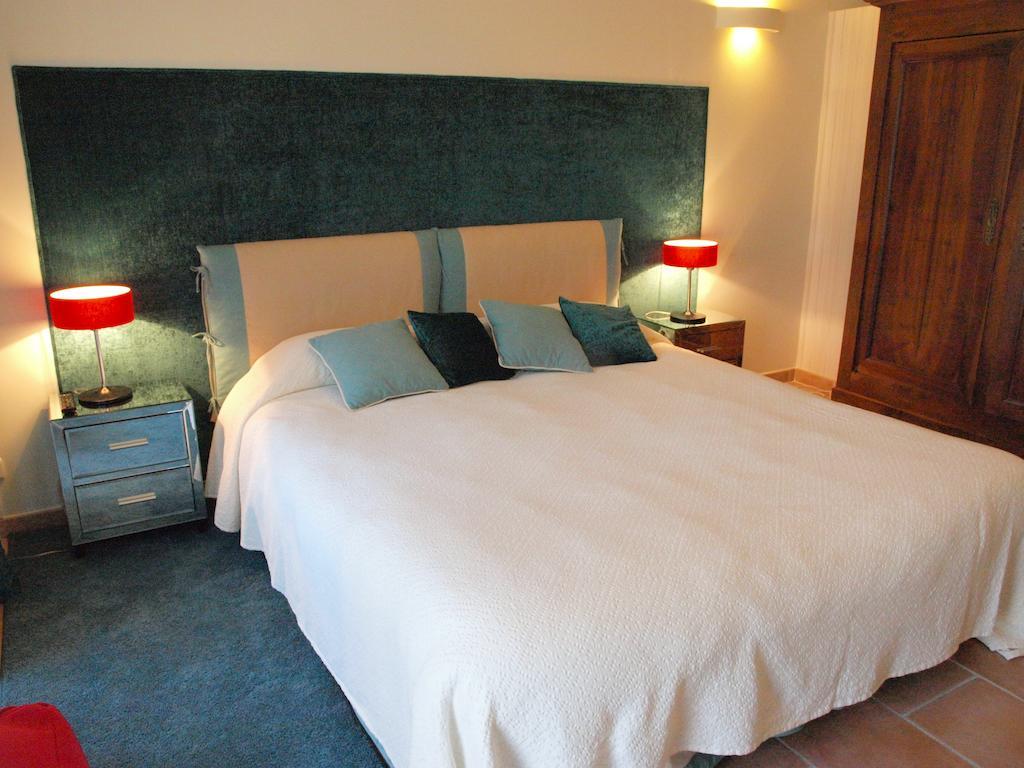 Le Relais D'Angelique Bed & Breakfast Lunel  Cameră foto